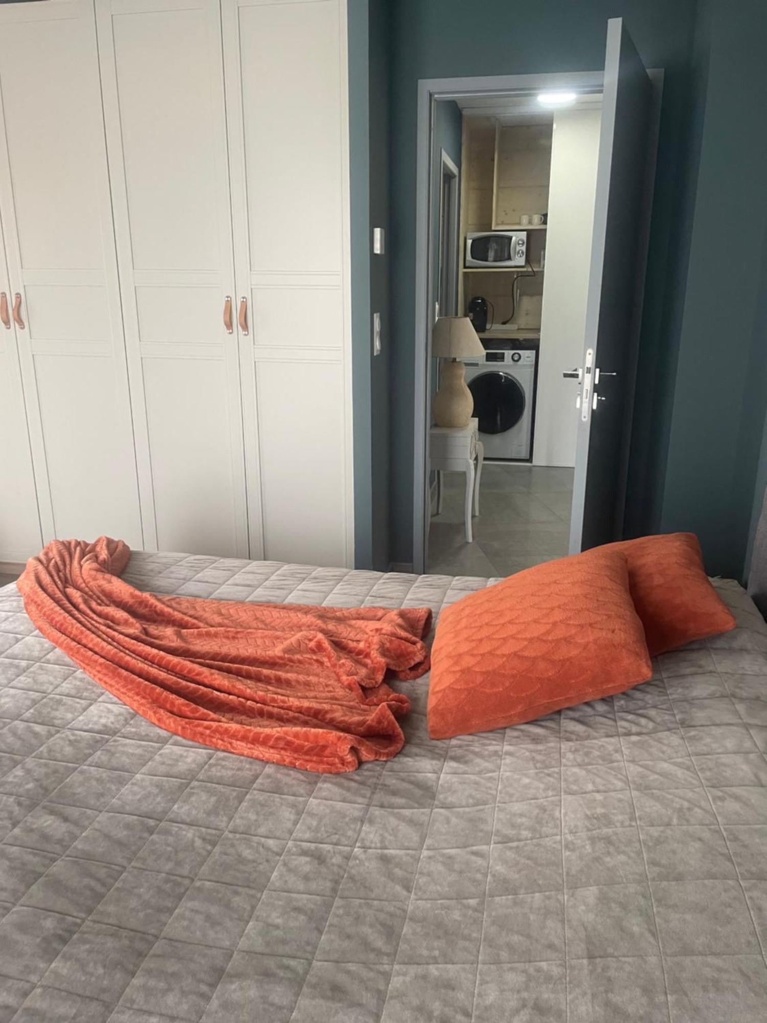Un Petit Ilot De Confort - Made In Finland Monflanquin Luaran gambar